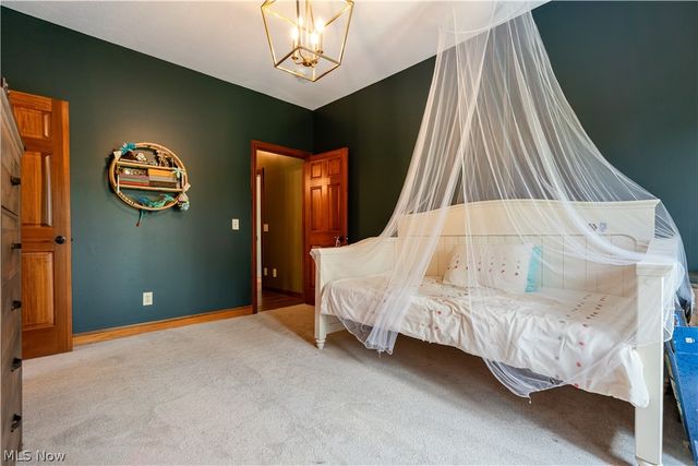 9955 Preston Avenue, Louisville, OH 44641
