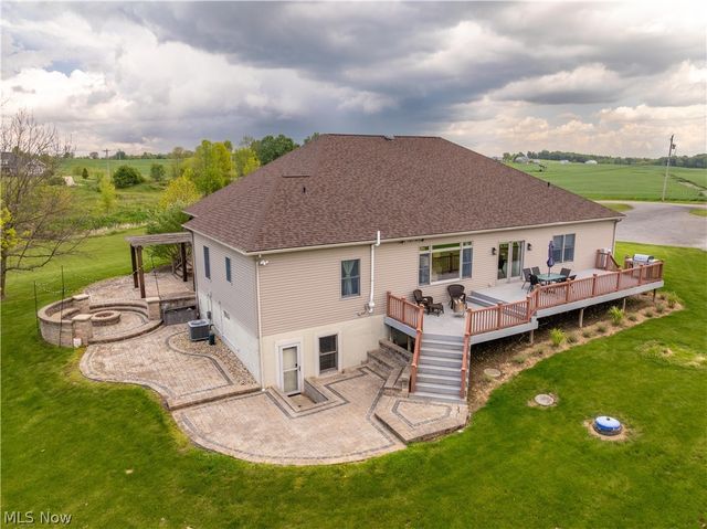 9955 Preston Avenue, Louisville, OH 44641