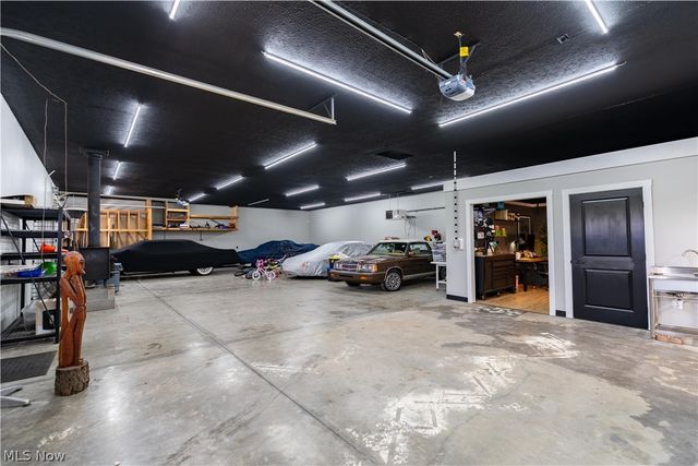 9955 Preston Avenue, Louisville, OH 44641