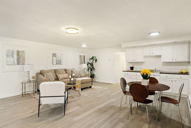 367 Newton St, Brookline, MA 02467