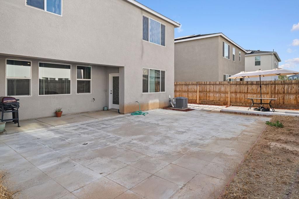 Image 28 of property listing at 3279 Montana Avenue, Clovis, CA 93619