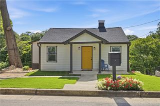 1756 Mary George Avenue NW, Atlanta, GA 30318