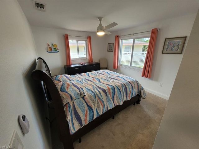 8631 Beacon ST, Fort Myers, FL 33907