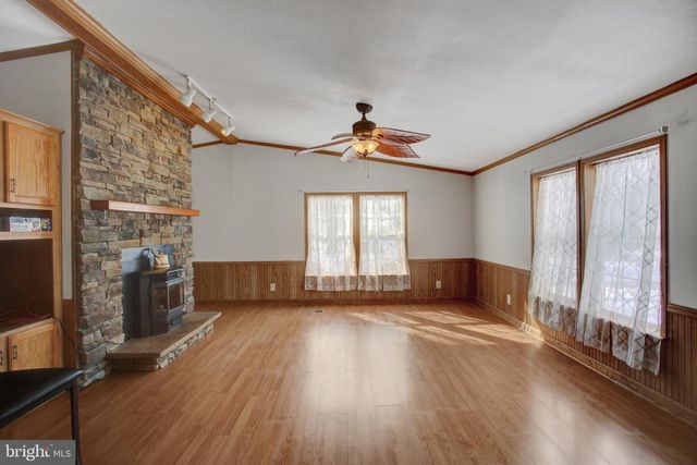 15134 N YOUNG RD, Greencastle, PA 17225