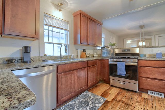 314 E Cross Street, Ypsilanti City, MI 48198