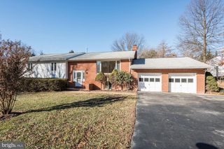 9205 SPRING VALLEY RD, Ellicott City, MD 21043