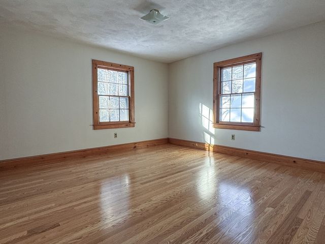 18 Stage Road, Deerfield, MA 01373