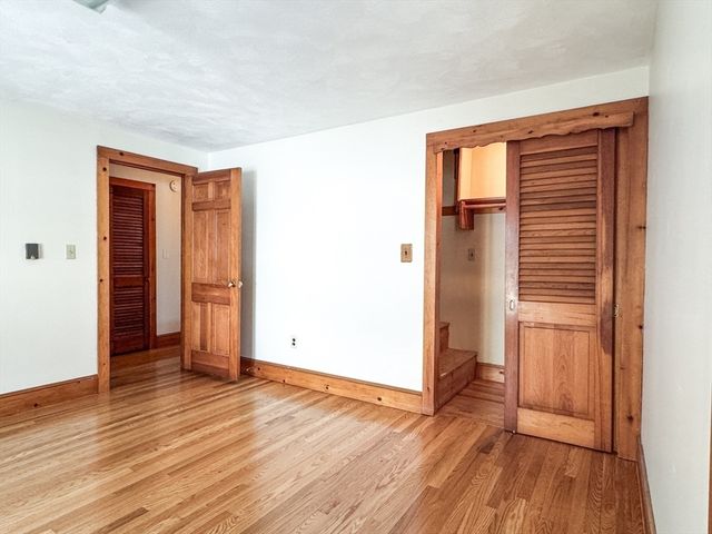 18 Stage Road, Deerfield, MA 01373