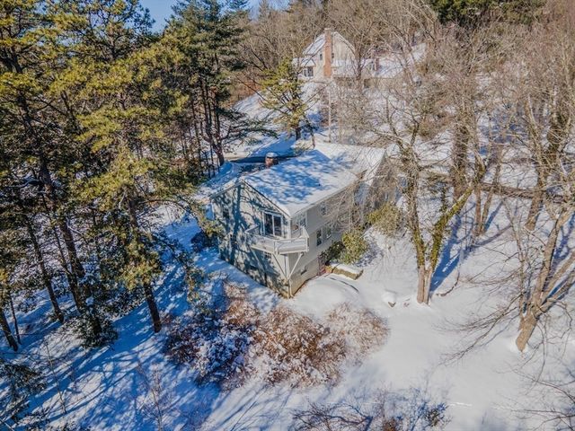 18 Stage Road, Deerfield, MA 01373