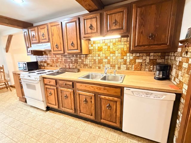 9 Rogers Street, Walpole, NH 03608