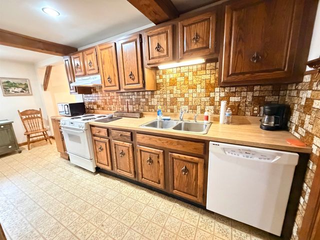 9 Rogers Street, Walpole, NH 03608