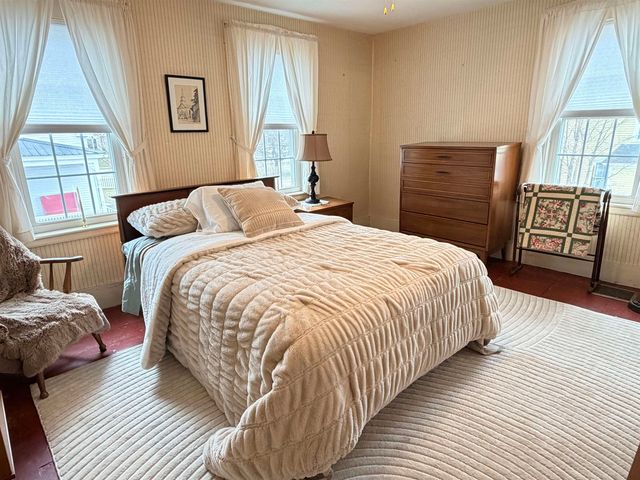 9 Rogers Street, Walpole, NH 03608