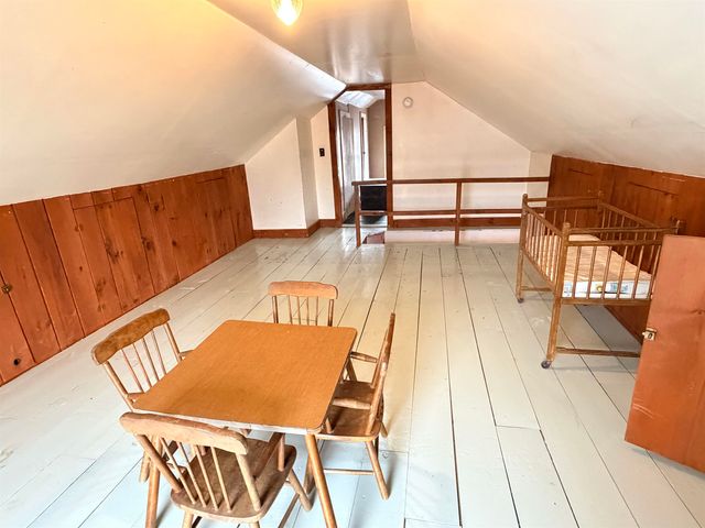 9 Rogers Street, Walpole, NH 03608