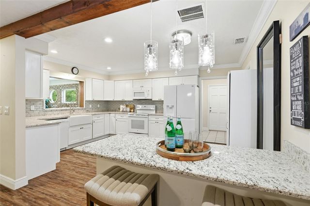 1150 MARKHAM WOODS ROAD, Longwood, FL 32779
