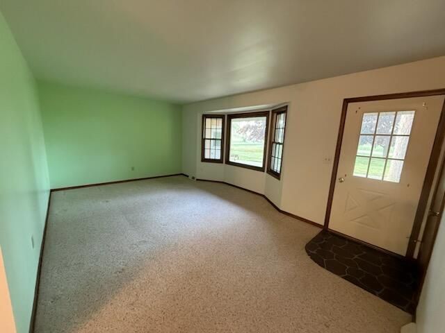 5841 13 Mile Road NE A, Rockford, MI 49341