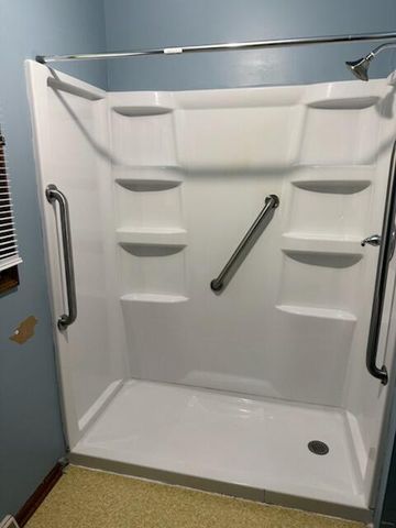 5841 13 Mile Road NE A, Rockford, MI 49341
