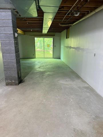 5841 13 Mile Road NE A, Rockford, MI 49341