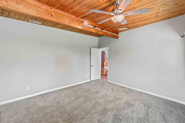 4824 Hazelwood Ave, Carmichael, CA 95608