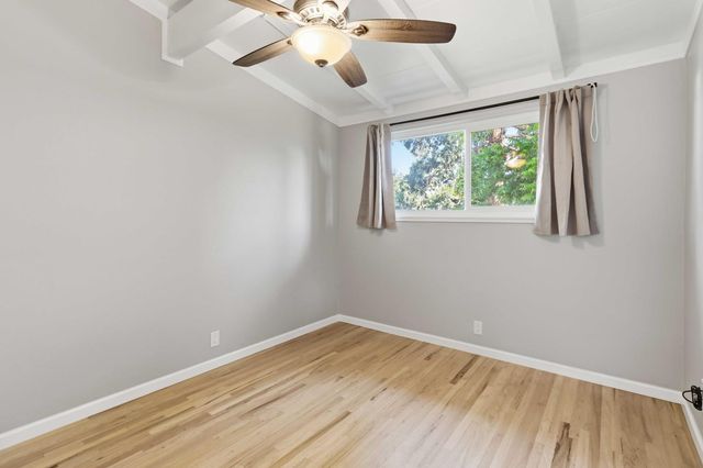 4824 Hazelwood Ave, Carmichael, CA 95608