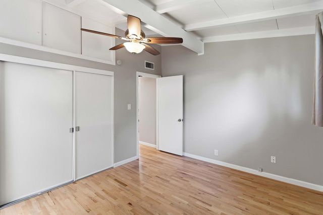 4824 Hazelwood Ave, Carmichael, CA 95608