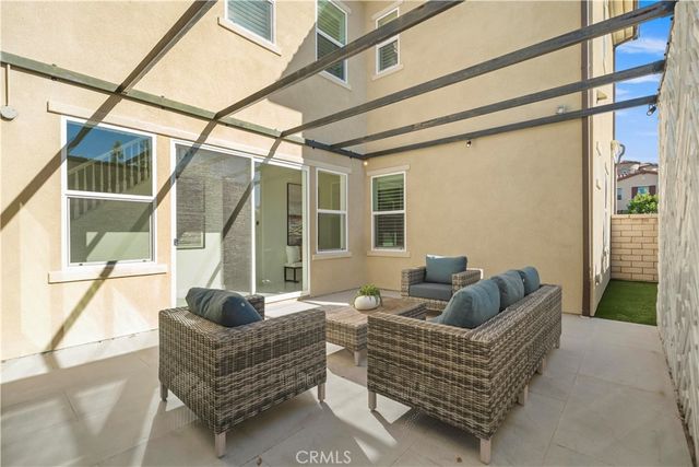 37 Caspian, Lake Forest, CA 92630