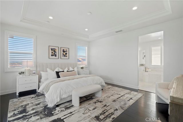 37 Caspian, Lake Forest, CA 92630