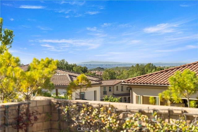 37 Caspian, Lake Forest, CA 92630