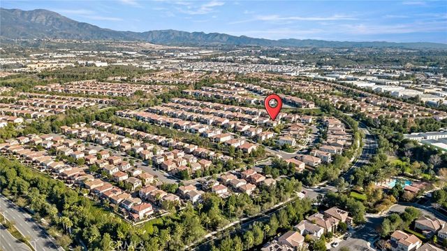 37 Caspian, Lake Forest, CA 92630