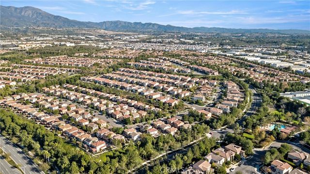 37 Caspian, Lake Forest, CA 92630