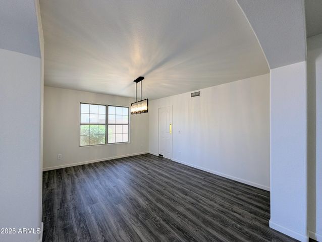 12425 W ENCANTO Boulevard, Avondale, AZ 85392