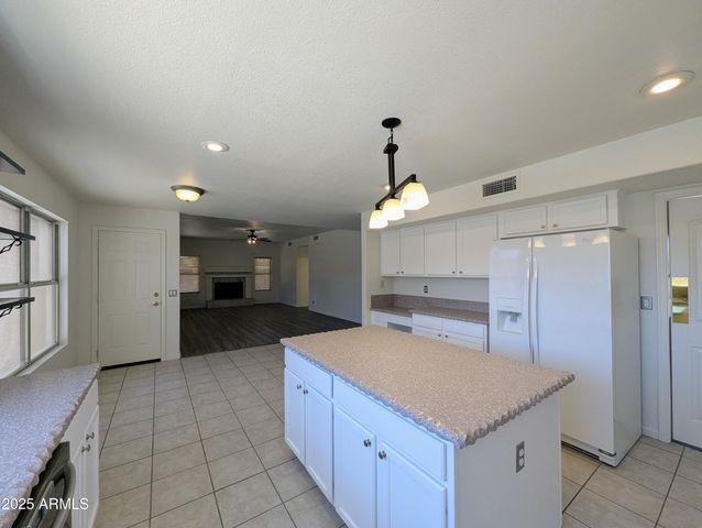 12425 W ENCANTO Boulevard, Avondale, AZ 85392