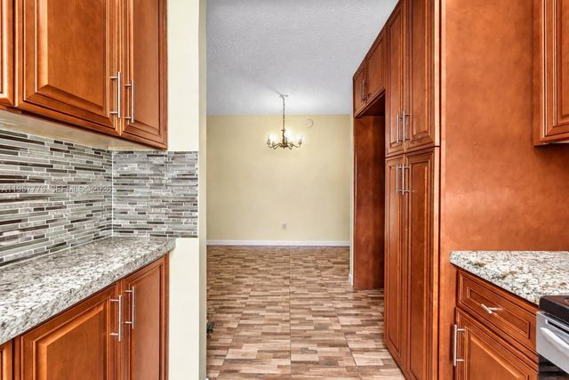 160 Markham H 160, Deerfield Beach, FL 33442