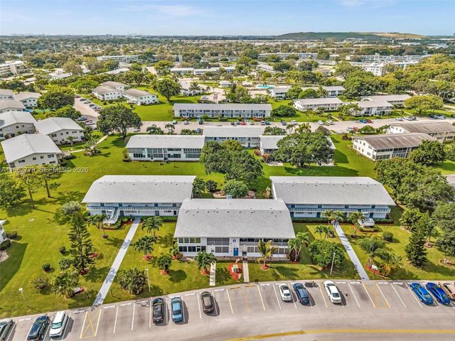 160 Markham H 160, Deerfield Beach, FL 33442