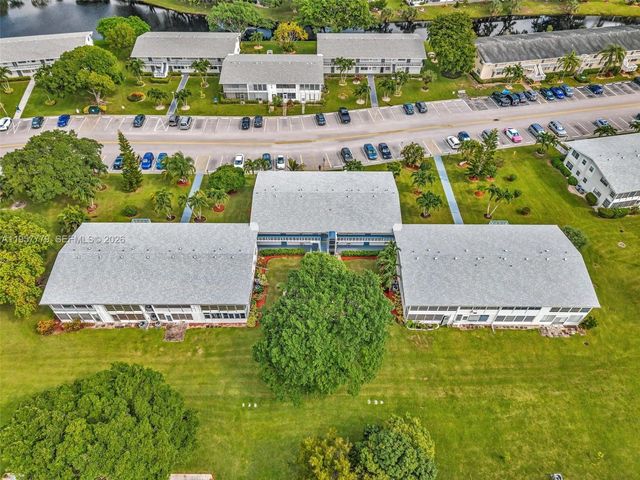 160 Markham H 160, Deerfield Beach, FL 33442