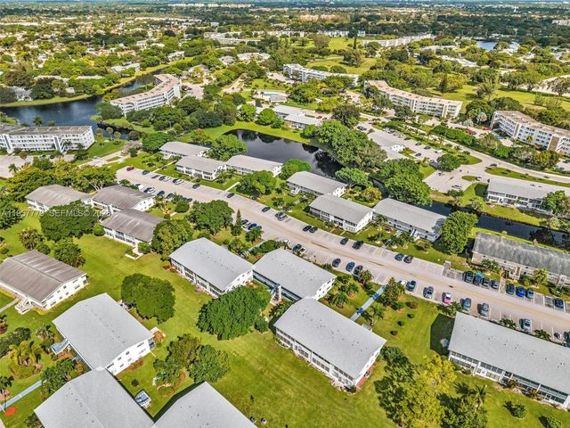 160 Markham H 160, Deerfield Beach, FL 33442