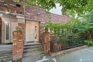 1525 NW 57th Street #109, Seattle, WA 98107