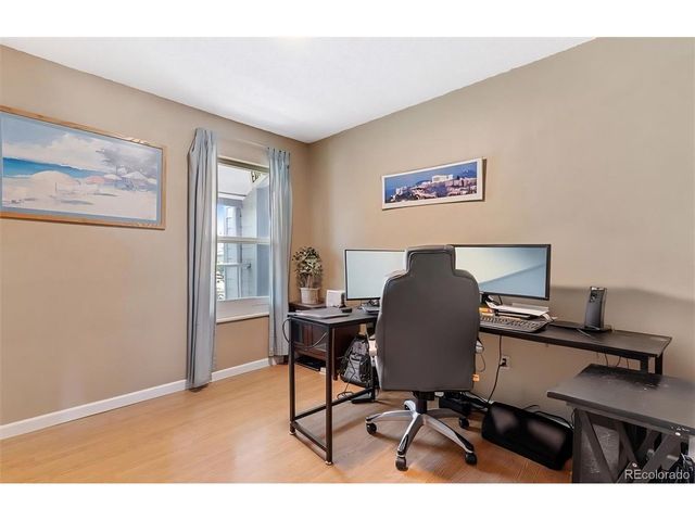 3121 S Tamarac Dr 302H, Denver, CO 80231