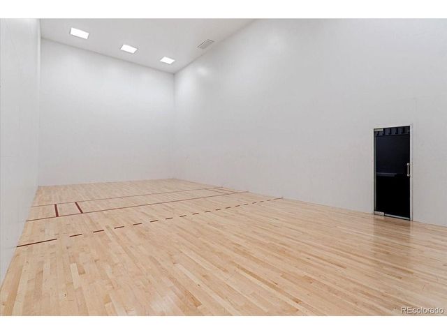 3121 S Tamarac Dr 302H, Denver, CO 80231