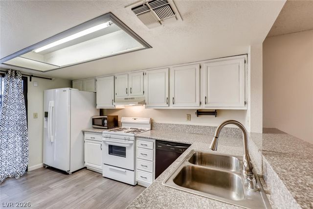 6506 Ironbark Lane, Las Vegas, NV 89107