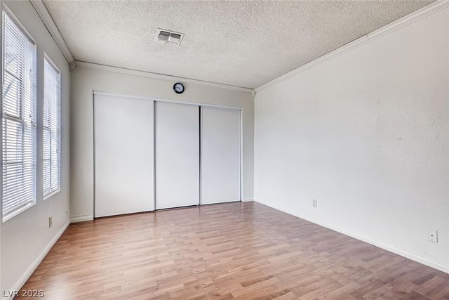 6506 Ironbark Lane, Las Vegas, NV 89107