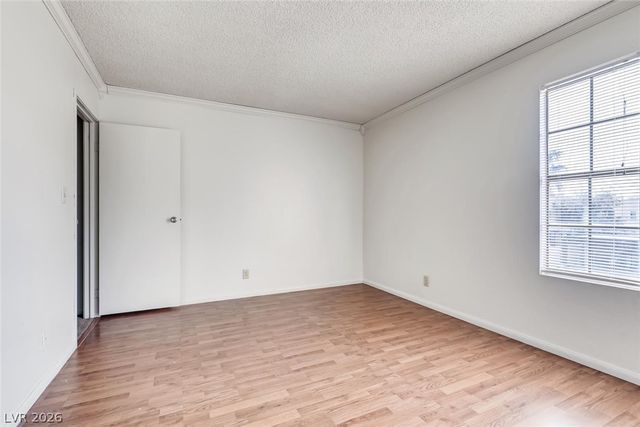 6506 Ironbark Lane, Las Vegas, NV 89107