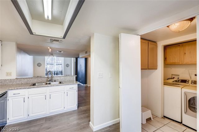 6506 Ironbark Lane, Las Vegas, NV 89107