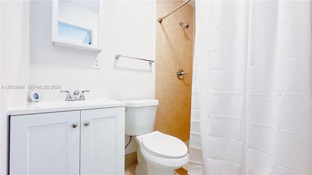 286 NW 39th Street 288, Miami, FL 33127