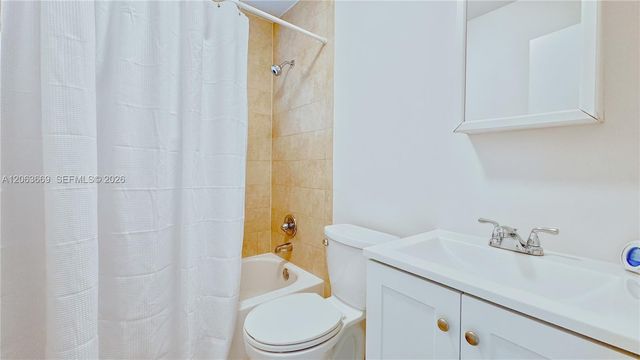 286 NW 39th Street 288, Miami, FL 33127