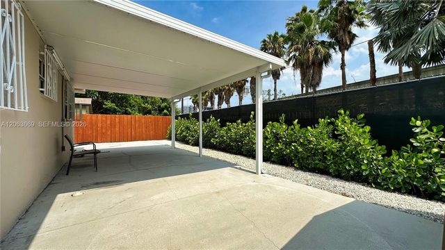286 NW 39th Street 288, Miami, FL 33127