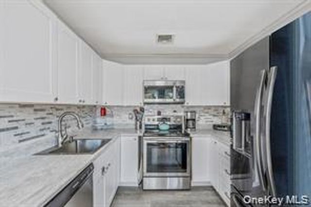 32 Pine Tree Drive, Shirley, NY 11967