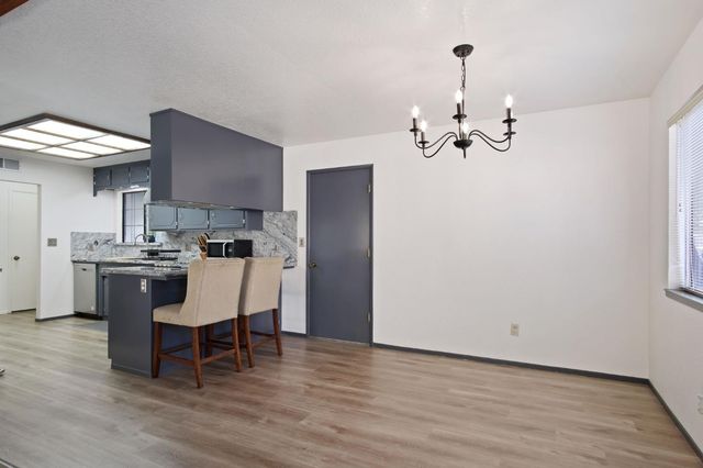 3425 Woodbine Dr, Modesto, CA 95355