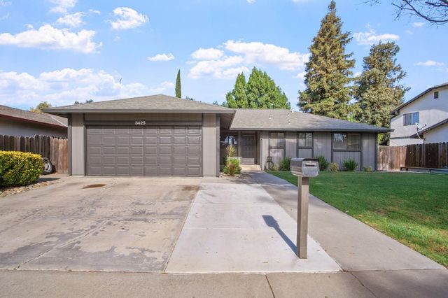 3425 Woodbine Dr, Modesto, CA 95355