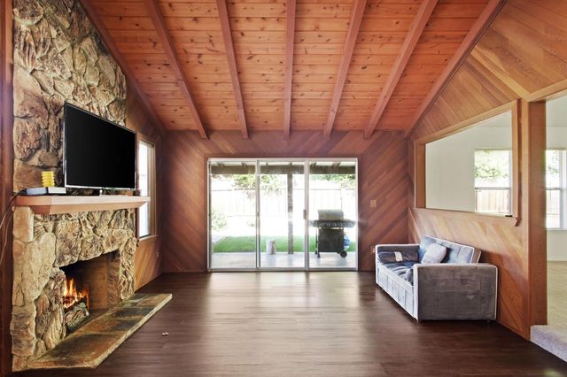 3425 Woodbine Dr, Modesto, CA 95355