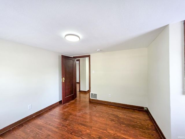 109 N Indiana Avenue, Goshen, IN 46526